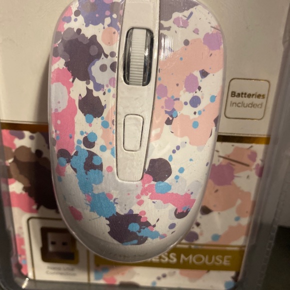 Not for sale ….WINX wireless mouse paint splatter design scroll - Picture 3 of 8